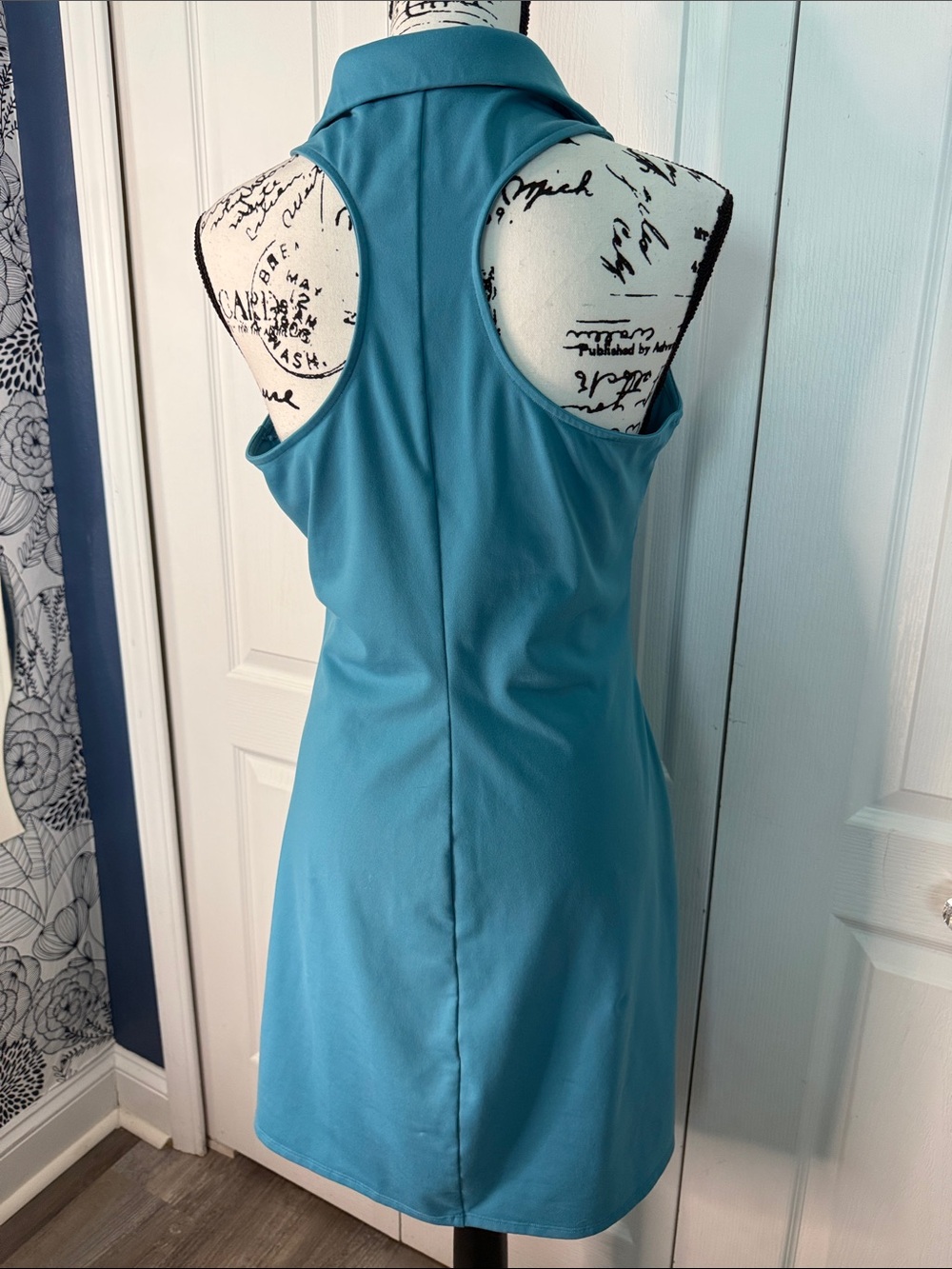 ALO Yoga Charmed Point Collar Sleeveless Tennis Dress in Blue Splash - Picture 4 of 6